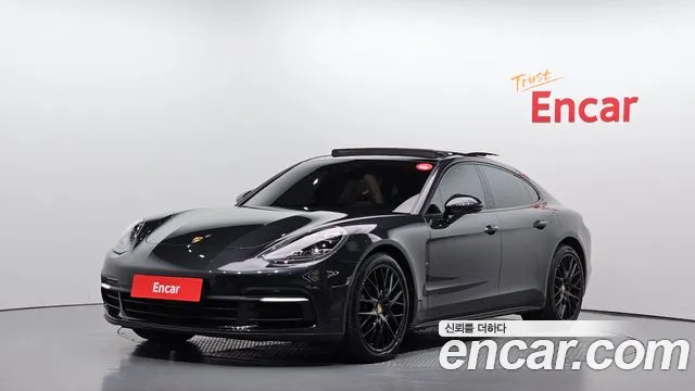 Porsche Panamera 2018