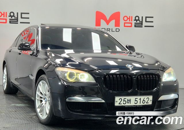 BMW 7-Series 2010