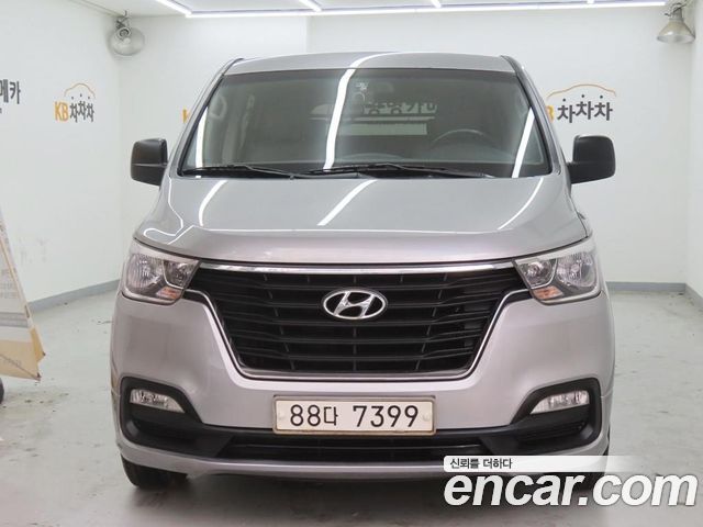 Hyundai Starex 2021