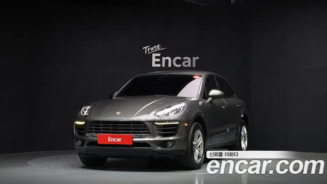 Porsche Macan 2015