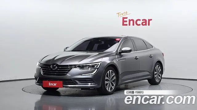 Renault SM6 2016