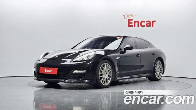Porsche Panamera 2011