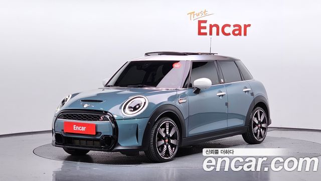 MINI Cooper 2023
