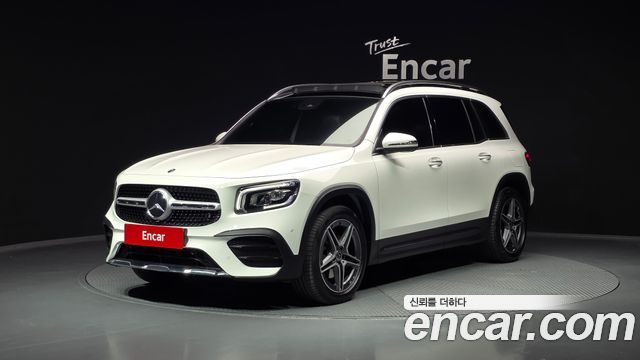 Mercedes-Benz GLB-Class 2021