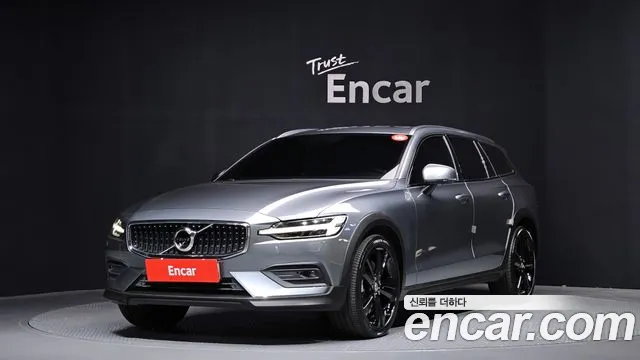 Volvo V60 2020
