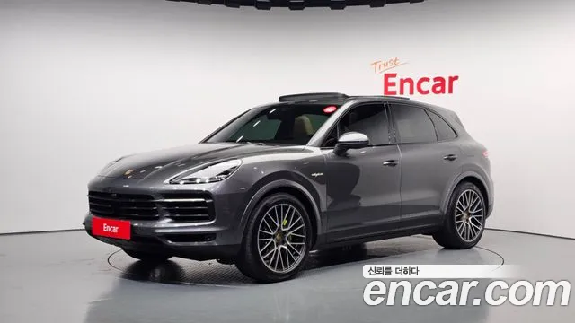 Porsche Cayenne 2021