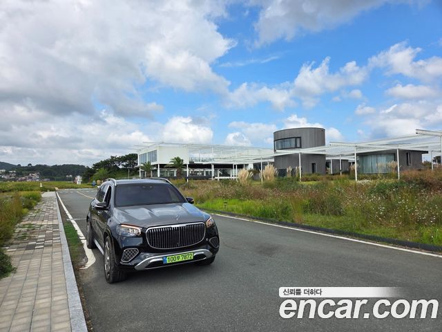Mercedes-Benz GLS-Class 2024