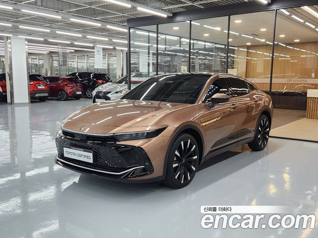 Toyota Crown 2023