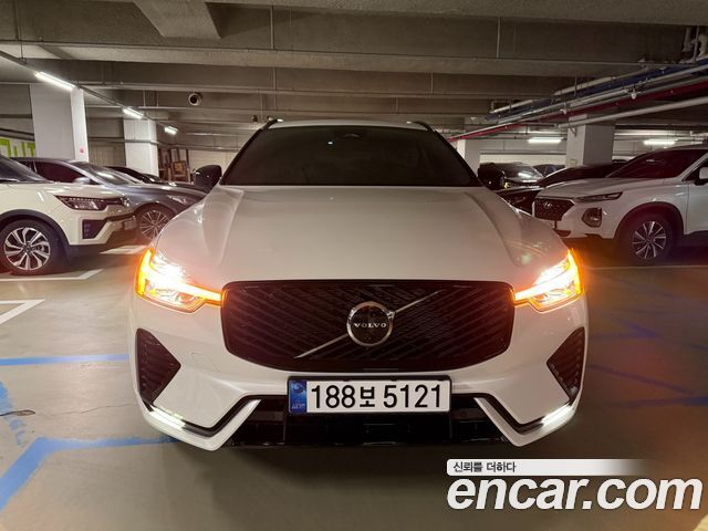 Volvo XC60 2025