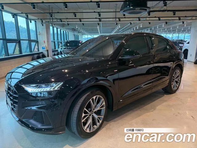 Audi Q8 2022