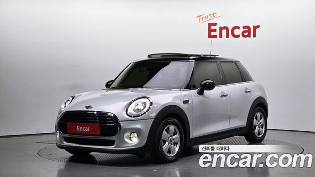 MINI Cooper 2015