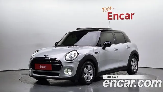 MINI Cooper 2015