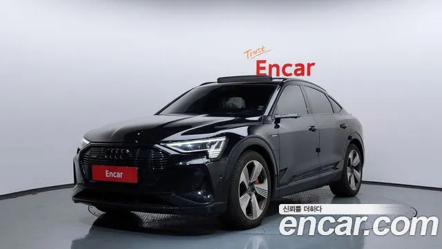 Audi e-tron 2021