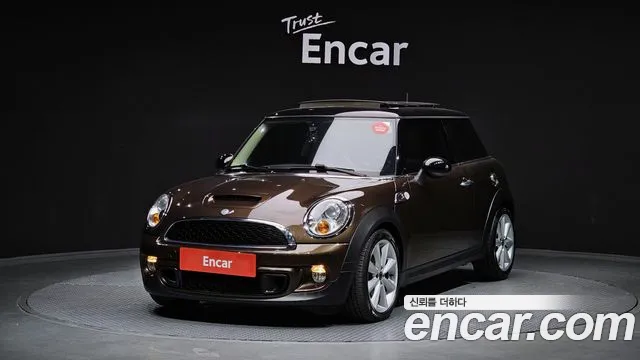 MINI Cooper 2012