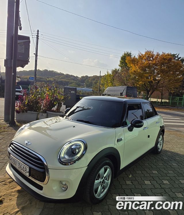 MINI Cooper 2017