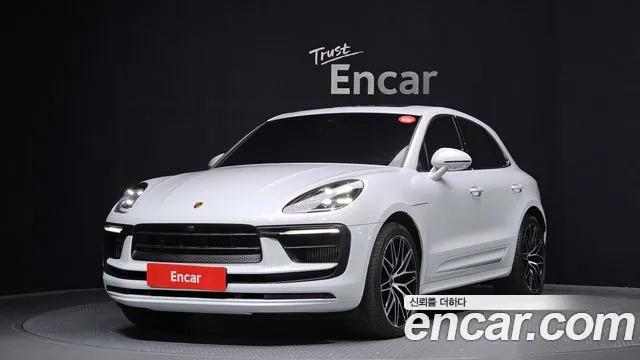 Porsche Macan 2022