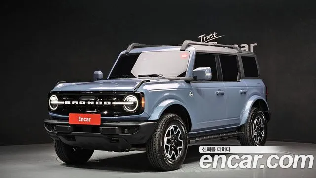 Ford Bronco 2023