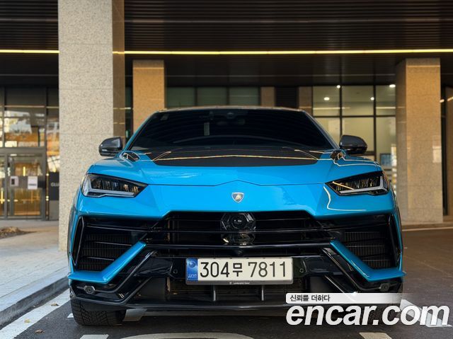 Lamborghini Urus 2023