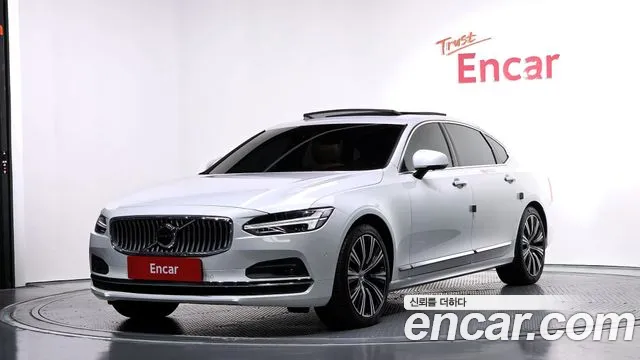 Volvo S90 2022