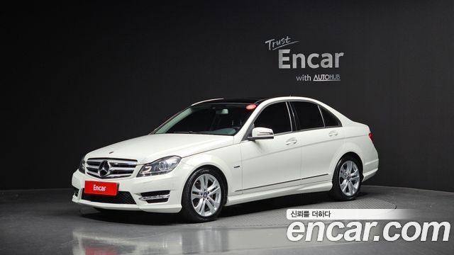 Mercedes-Benz C-Class 2011