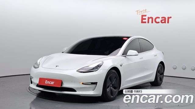 Tesla Model 3 2019