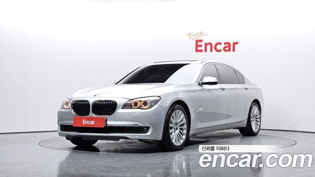 BMW 7-Series 2010
