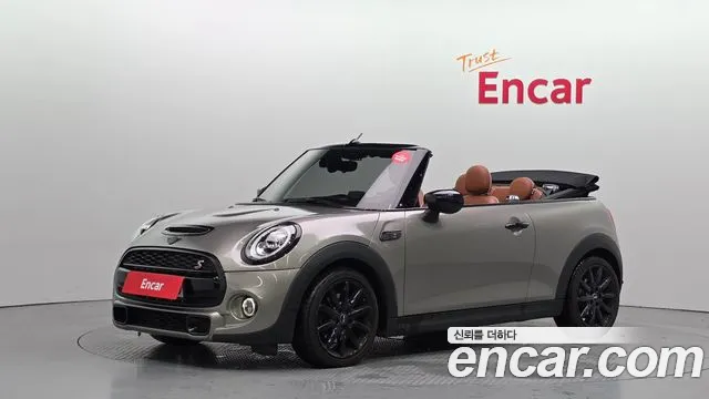 MINI Cooper Convertible 2020