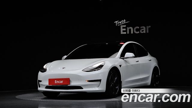 Tesla Model 3 2020