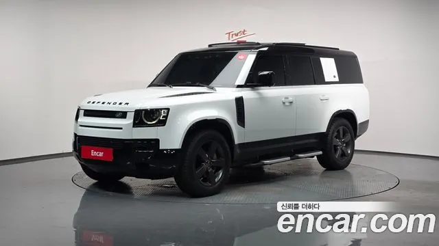 Land Rover Defender 2023