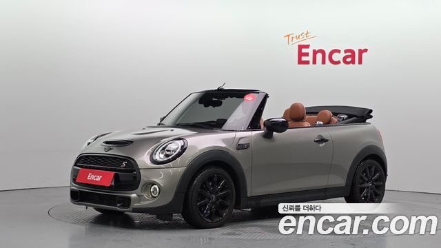 MINI Cooper Convertible 2020