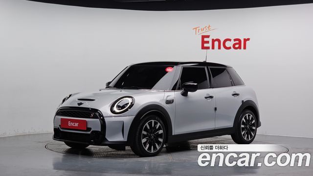 MINI Cooper 2021