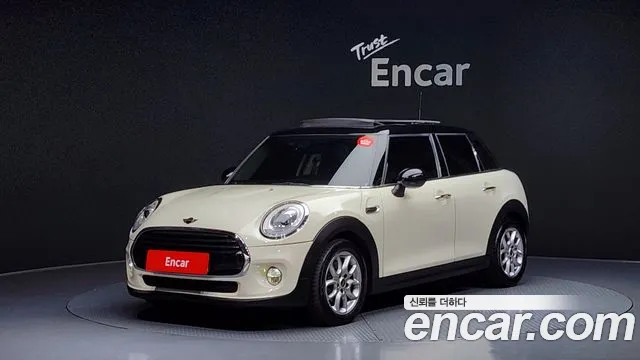 MINI Cooper 2018