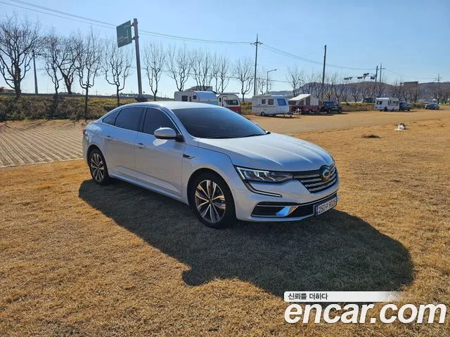 Renault SM6 2021