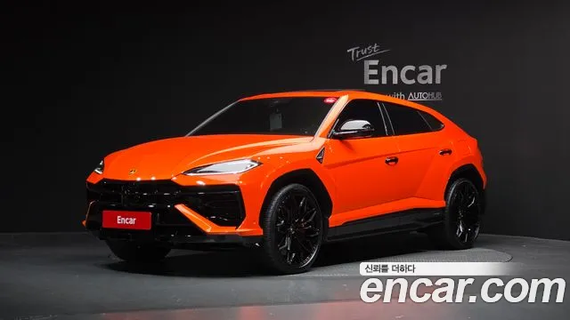 Lamborghini Urus 2025