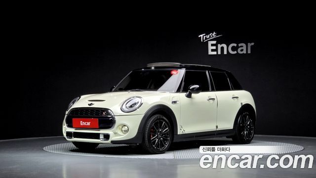 MINI Cooper 2015