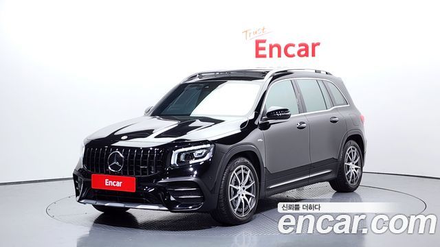 Mercedes-Benz GLB-Class 2023