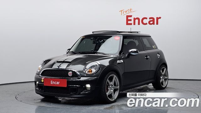 MINI Cooper 2010