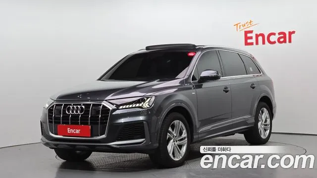 Audi Q7 2021