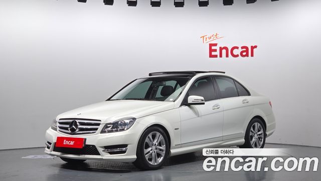 Mercedes-Benz C-Class 2011