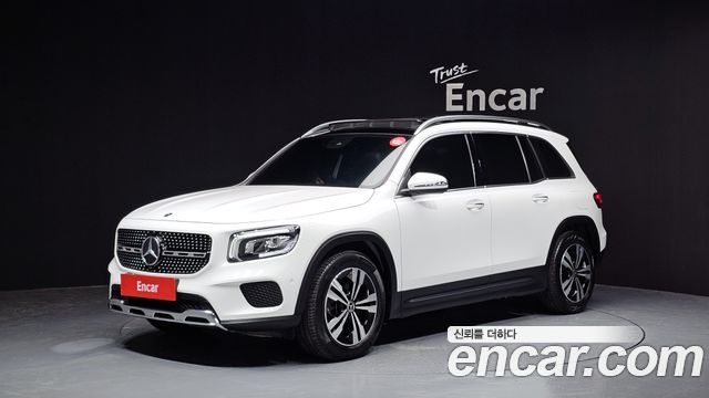 Mercedes-Benz GLB-Class 2021