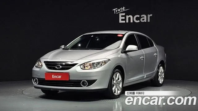Renault SM3 2010