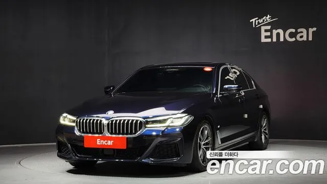 BMW 5-Series 2023
