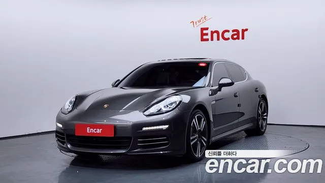 Porsche Panamera 2014