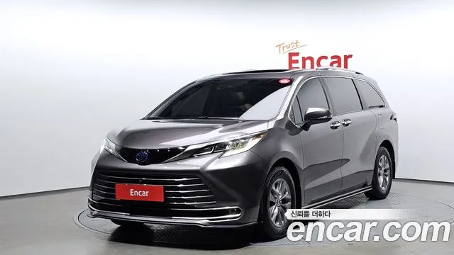 Toyota Sienna 2023