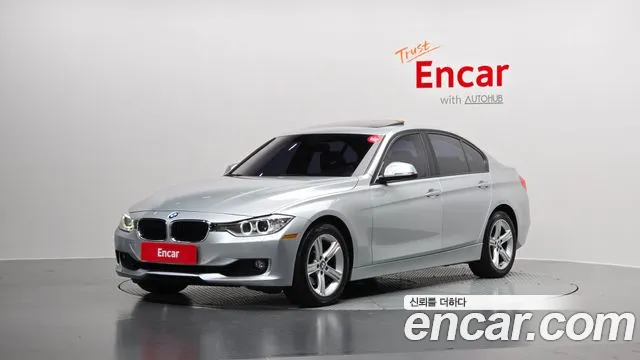 BMW 3-Series 2012