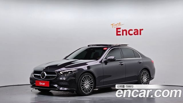 Mercedes-Benz C-Class 2024