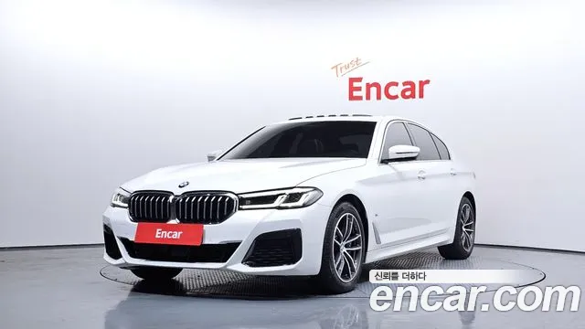 BMW 5-Series 2022