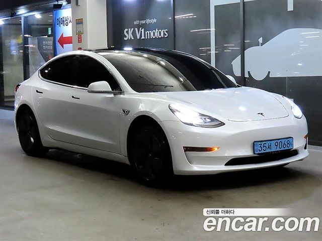 Tesla Model 3 2020
