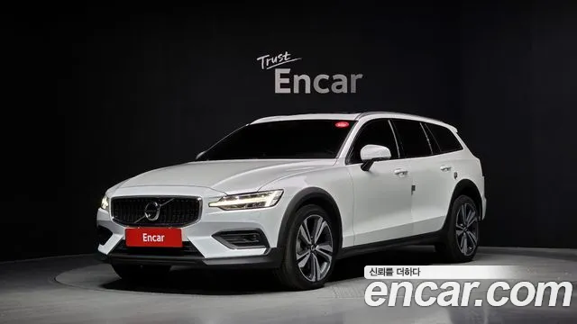 Volvo V60 2021