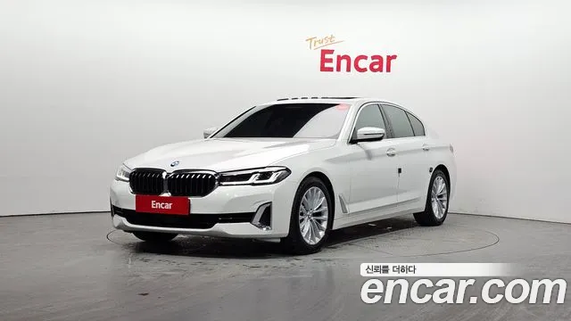 BMW 5-Series 2022